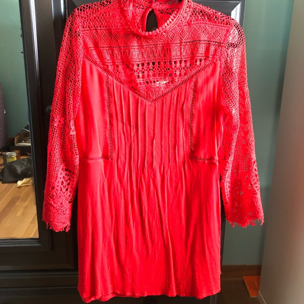 Long sleeve lace red mini dress